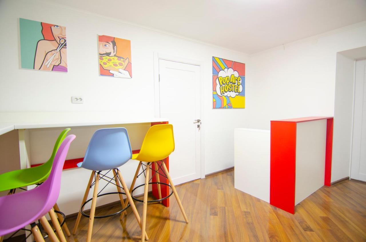 Pop Art Hostel Rynok Sq Lviv Kültér fotó